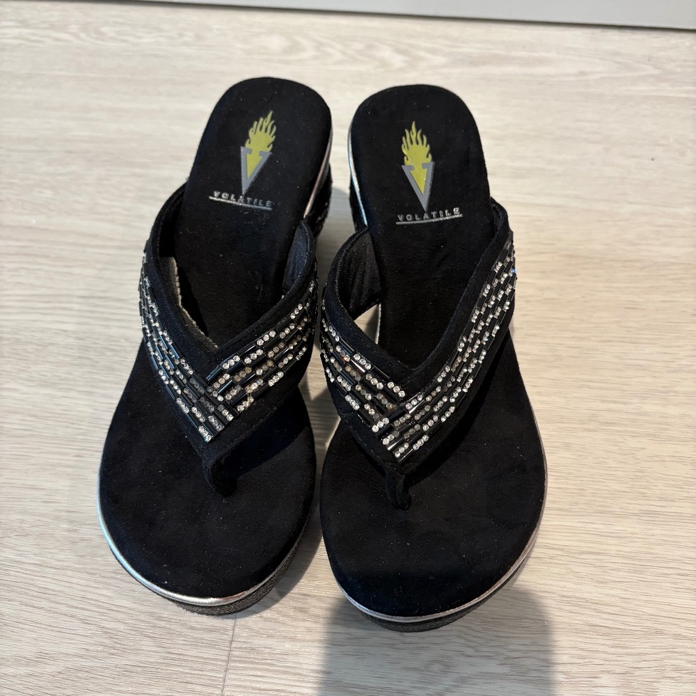 Volatile Carilla Wedge Sandal